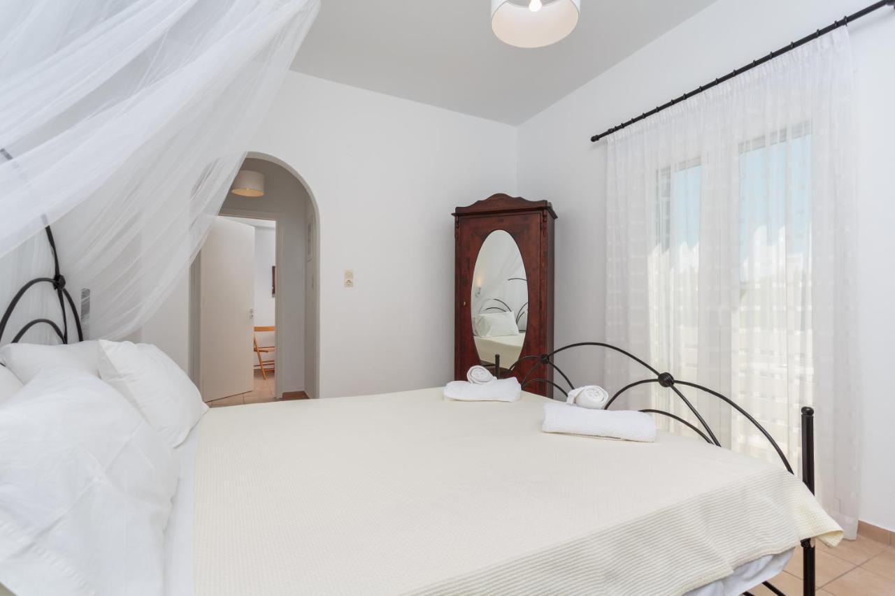 Tzane Studios & Apartments - Steps Away From Golden Beach Chrisi Akti (Paros) Exterior foto