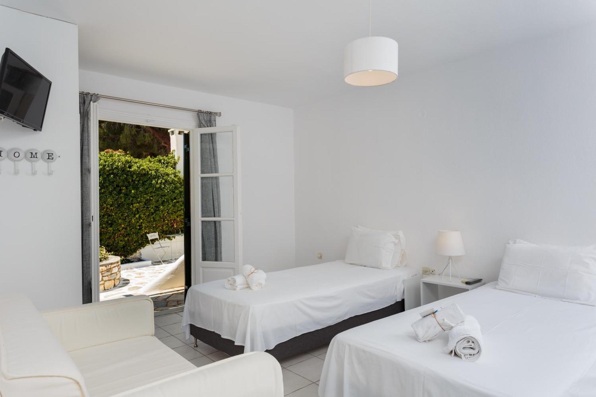 Tzane Studios & Apartments - Steps Away From Golden Beach Chrisi Akti (Paros) Exterior foto