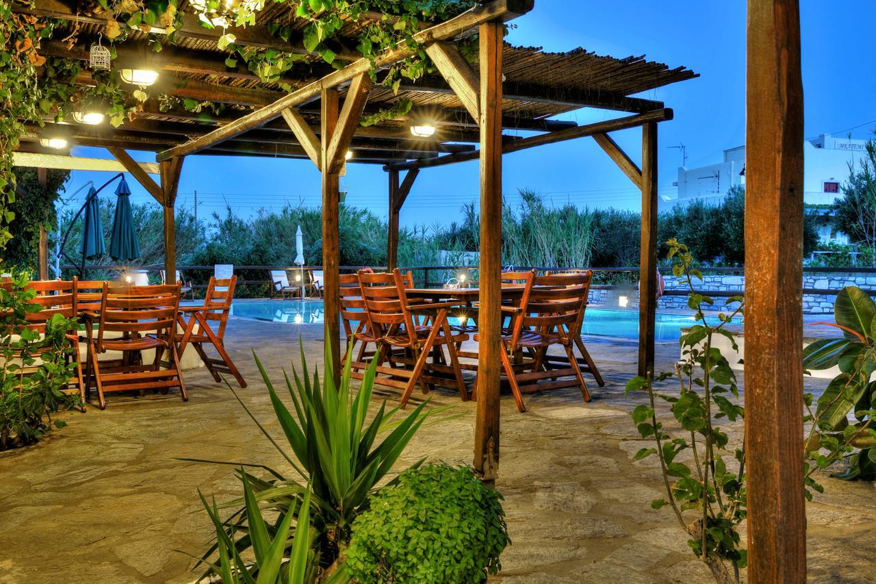 Tzane Studios & Apartments - Steps Away From Golden Beach Chrisi Akti (Paros) Exterior foto