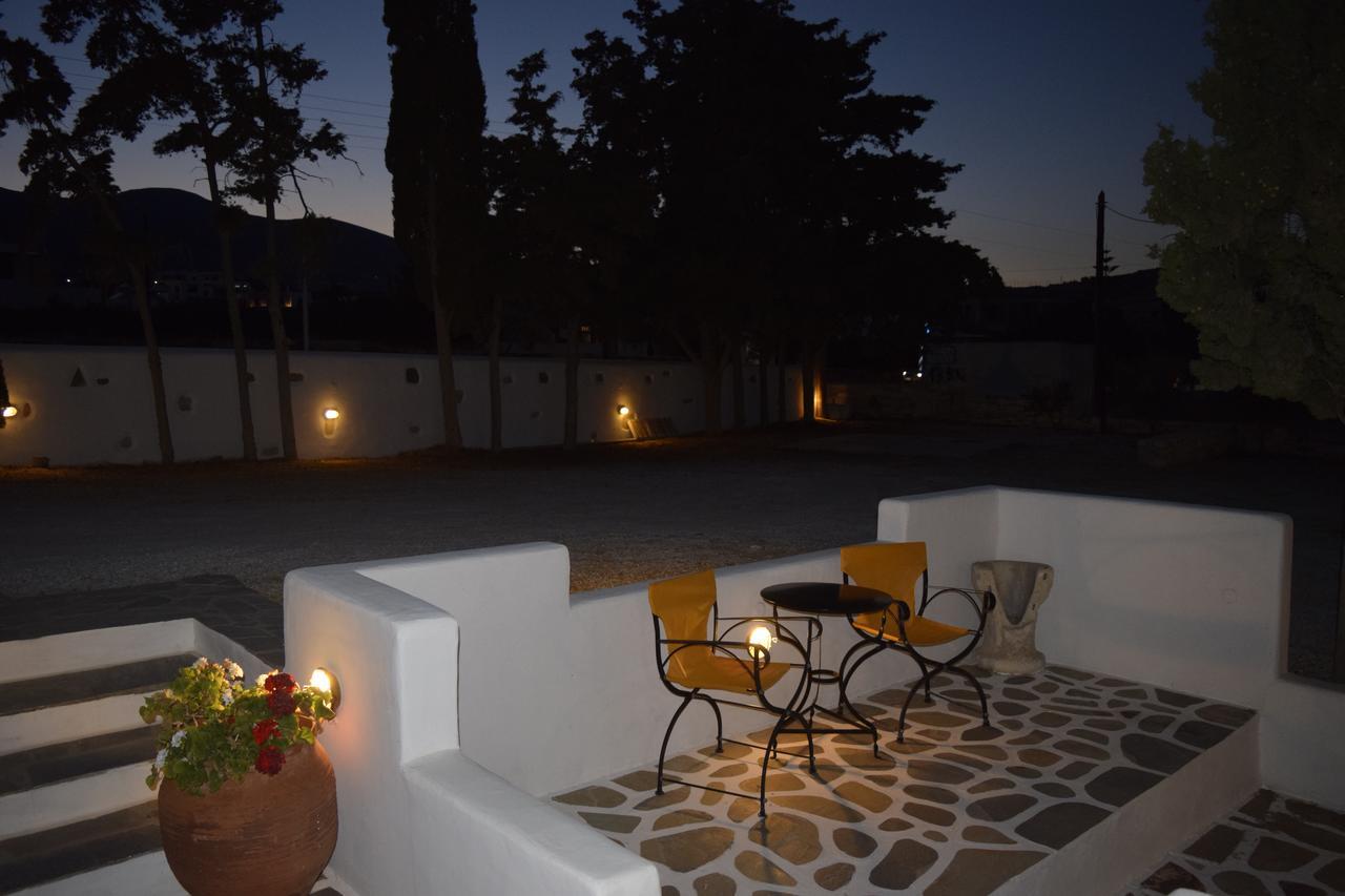 Tzane Studios & Apartments - Steps Away From Golden Beach Chrisi Akti (Paros) Exterior foto